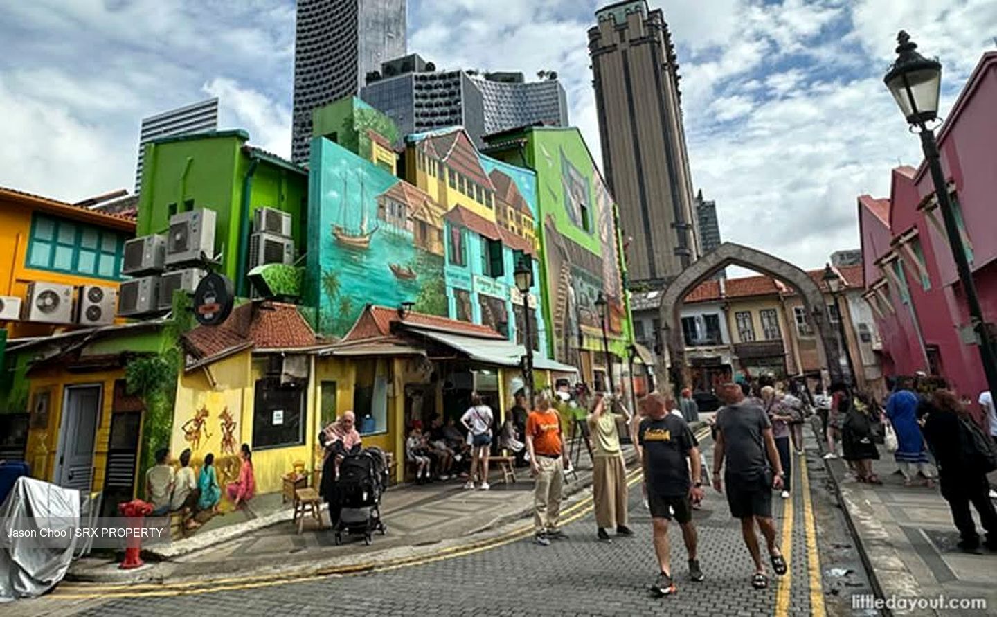 Bussorah Street (D7), Retail #552100781